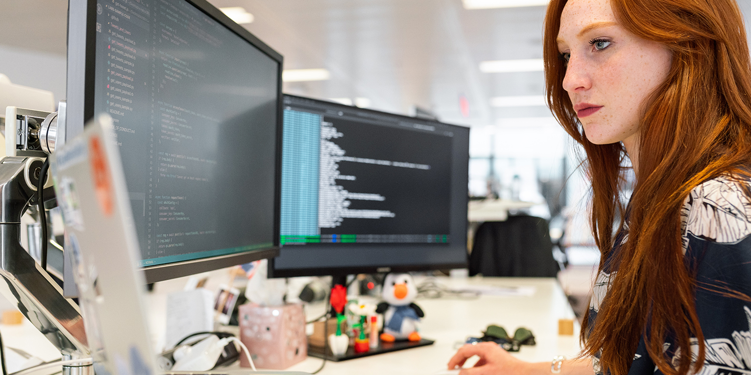 Codepreneur (thisisengineering / Pexels)