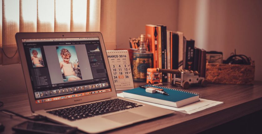 How to Invoice as a Freelancer in the UK